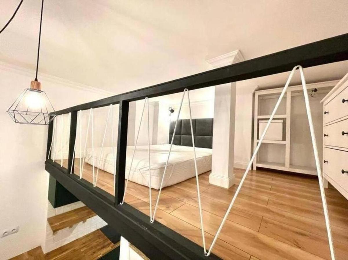 Golden Apartments- City Center - Zl65 Варшава Экстерьер фото